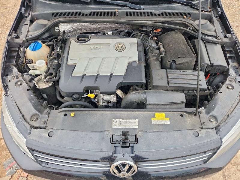 Photo 11 from auction – 2014 VOLKSWAGEN JETTA with VIN 3VWLL7AJ2EM404620