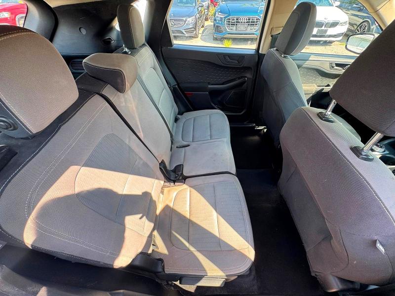 Photo 6 from auction – 2020 FORD ESCAPE with VIN 1FMCU0F69LUA21662