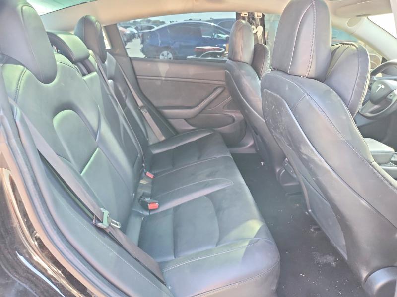 صورة رقم 10 من المزاد - 2018 TESLA MODEL 3 مع VIN 5YJ3E1EB1JF115708