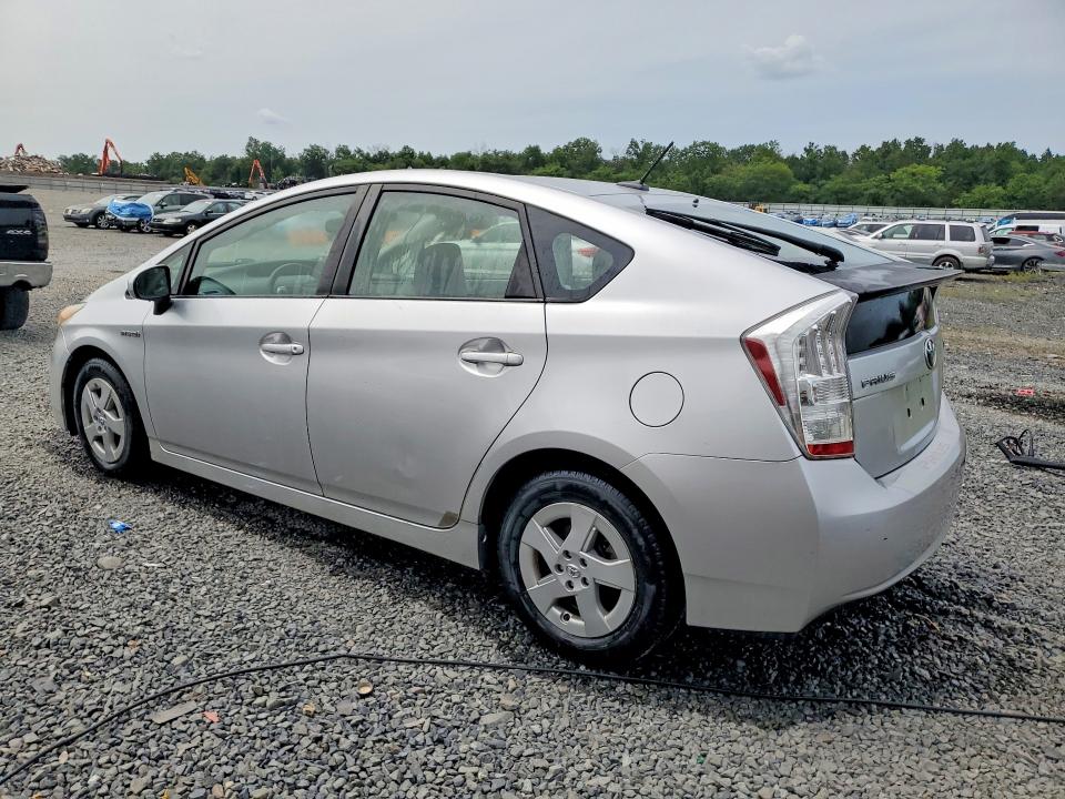 Photo 2 from auction – 2011 TOYOTA PRIUS with VIN JTDKN3DU5B0309328