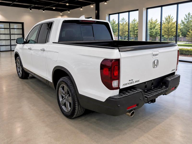Photo 3 from auction – 2022 HONDA RIDGELINE with VIN 5FPYK3F75NB029741