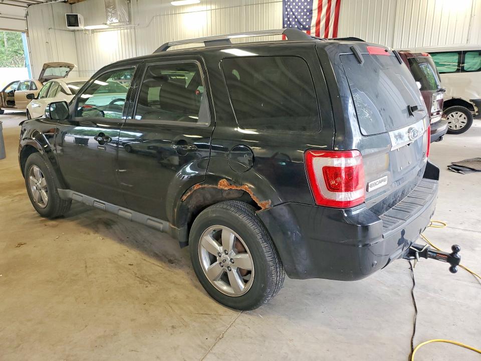 Photo 2 from auction – 2010 FORD ESCAPE with VIN 1FMCU9EG0AKB78598