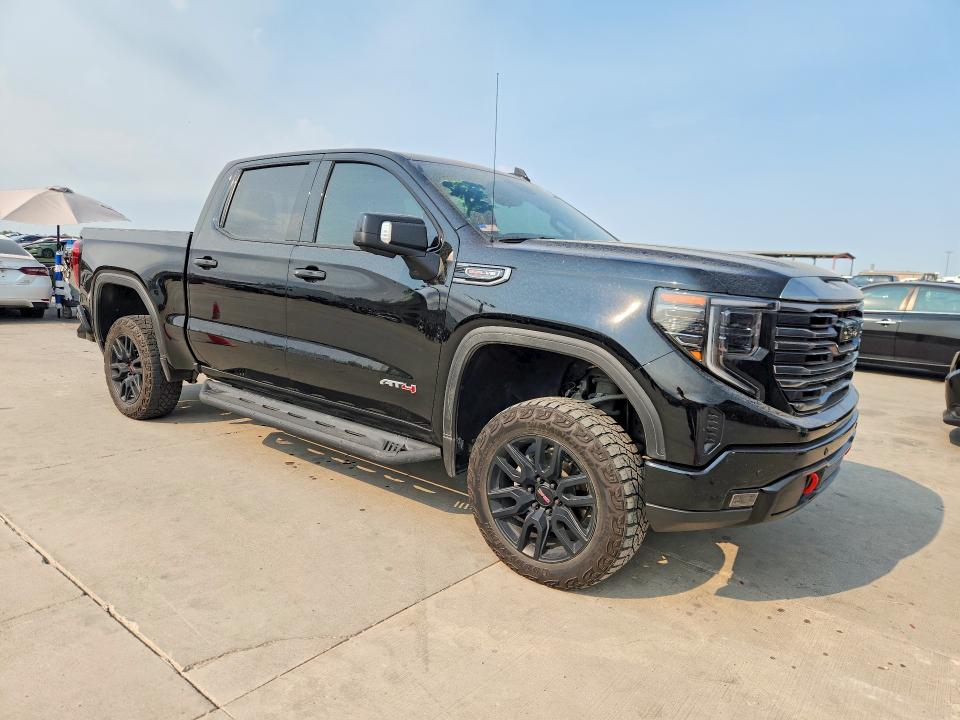 Снимка 4 от търг – 2024 GMC SIERRA с VIN 3GTUUEEL7RG380551