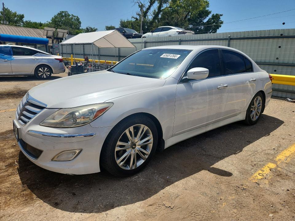 Photo 1 from auction – 2013 HYUNDAI GENESIS with VIN KMHGC4DD2DU240123