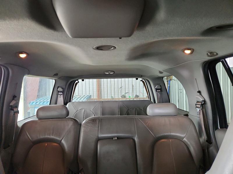 Foto 10 de la subasta – 2001 FORD EXPEDITION con VIN 1FMPU16L11LA21669