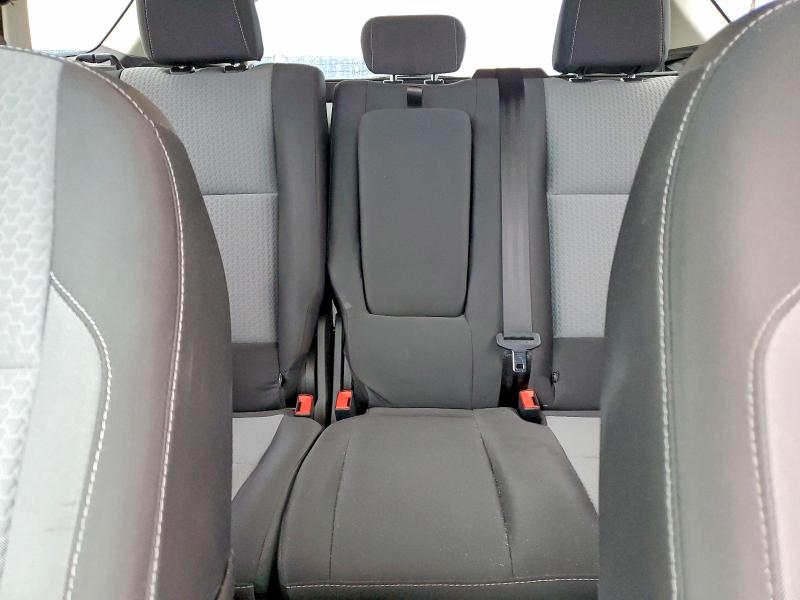 صورة رقم 10 من المزاد - 2017 FORD ESCAPE مع VIN 1FMCU0GD4HUE91702
