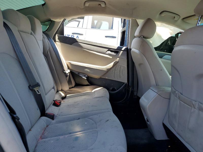 Photo 10 from auction – 2018 HYUNDAI SONATA with VIN 5NPE24AA9JH691550