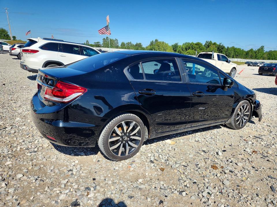 Photo 3 from auction – 2014 HONDA CIVIC with VIN 19XFB2F90EE048652