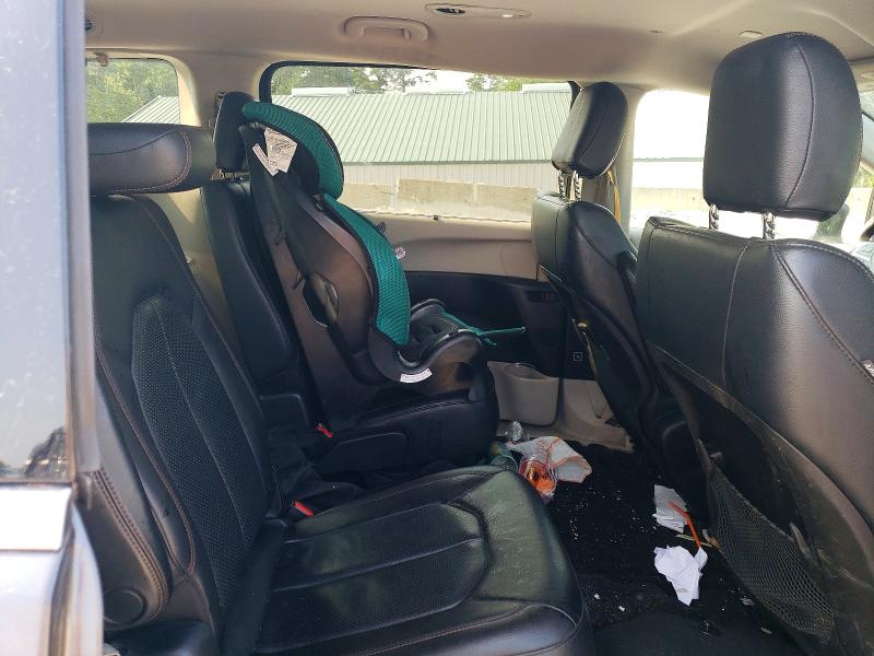 Photo 11 from auction – 2019 CHRYSLER PACIFICA with VIN 2C4RC1BG9KR738502