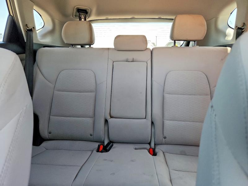 Photo 10 from auction – 2019 HYUNDAI TUCSON with VIN KM8J33A48KU951150