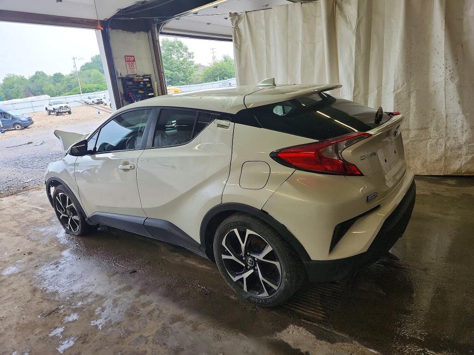 Photo 2 from auction – 2019 TOYOTA C-HR with VIN NMTKHMBX8KR100400