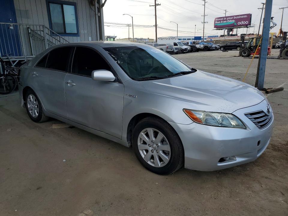 Photo 4 from auction – 2007 TOYOTA CAMRY with VIN JTNBB46K673040297