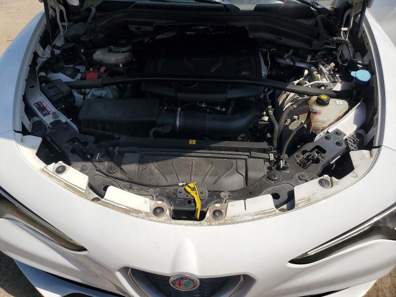 Photo 12 from auction – 2018 ALFA ROMEO STELVIO with VIN ZASFAKNN6J7C10688