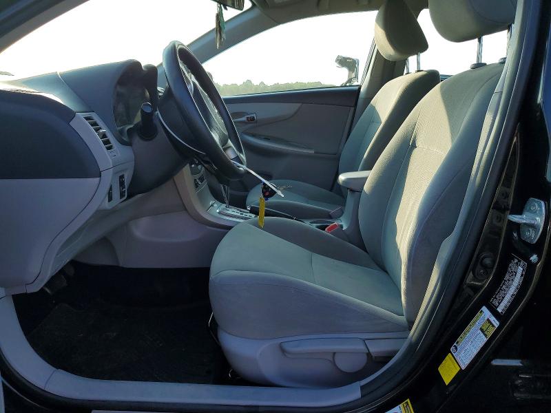 Photo 7 from auction – 2013 TOYOTA COROLLA with VIN 2T1BU4EE9DC047628