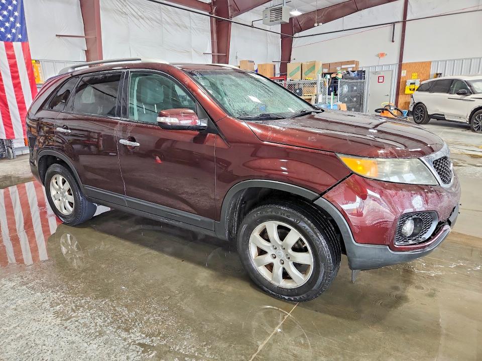 Zdjęcie 4 z aukcji – 2011 KIA SORENTO z VIN 5XYKT3A14BG072714