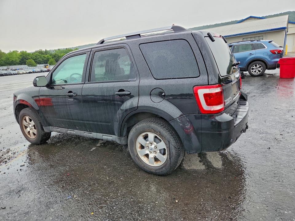 Photo 2 from auction – 2011 FORD ESCAPE with VIN 1FMCU9EG2BKC59071