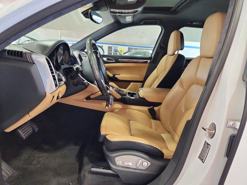 صورة رقم 7 من المزاد - 2014 PORSCHE CAYENNE مع VIN WP1AC2A20ELA80928