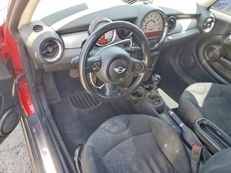 Photo 8 from auction – 2011 MINI COOPER with VIN WMWZF3C57BT187783