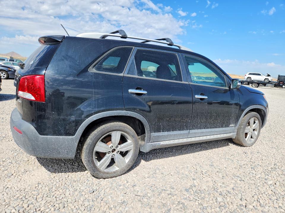 Photo 3 from auction – 2012 KIA SORENTO with VIN 5XYKUDA23CG293167
