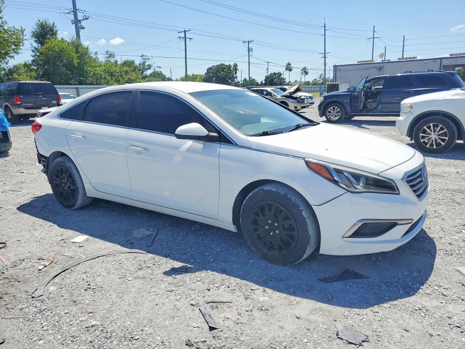 Photo 4 from auction – 2017 HYUNDAI SONATA with VIN 5NPE24AF0HH474104