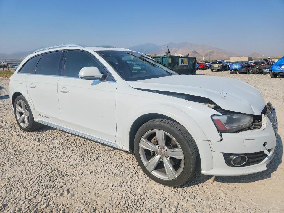 Фото 4 с аукциона – 2014 AUDI A4 ALLROAD с VIN WA1TFAFL8EA112849