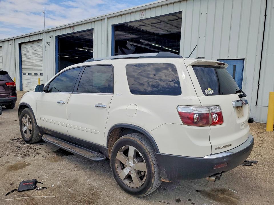 Photo 2 from auction – 2010 GMC ACADIA with VIN 1GKLRMED9AJ163011