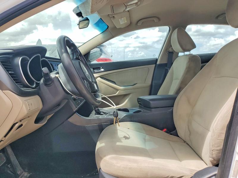 Фото 7 с аукциона – 2015 KIA OPTIMA с VIN 5XXGM4A79FG397558