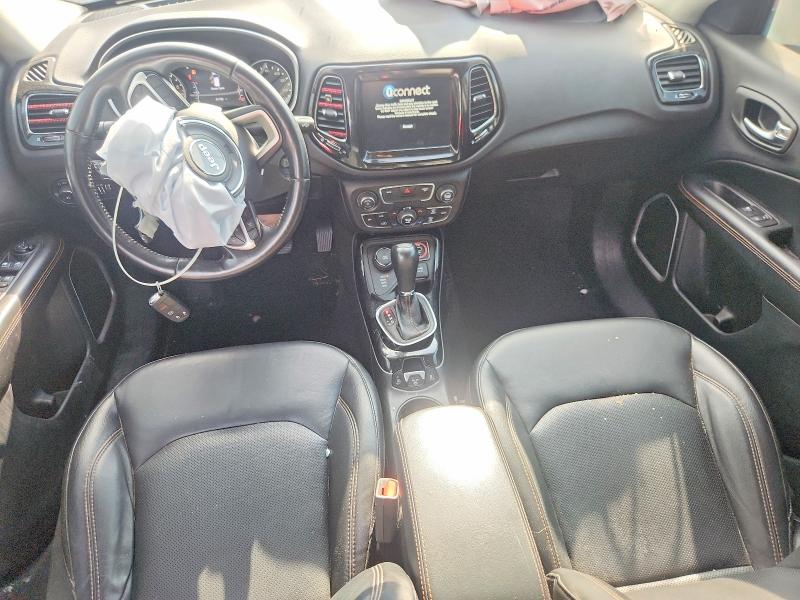 Photo 8 from auction – 2018 JEEP COMPASS with VIN 3C4NJDCB7JT437229