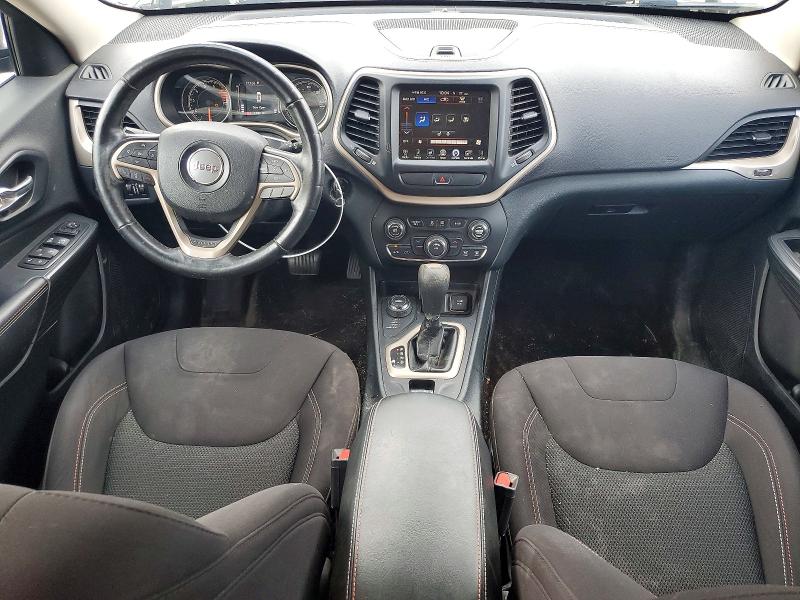 Фото 8 с аукциона – 2016 JEEP CHEROKEE с VIN 1C4PJMCS5GW289660