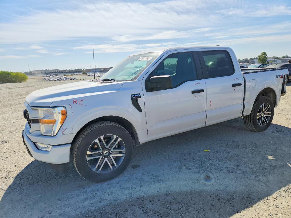 FORD F150 2022 مع رقم تعريف المركبة 1FTEW1CP2NFA72194 - صورة من المزاد