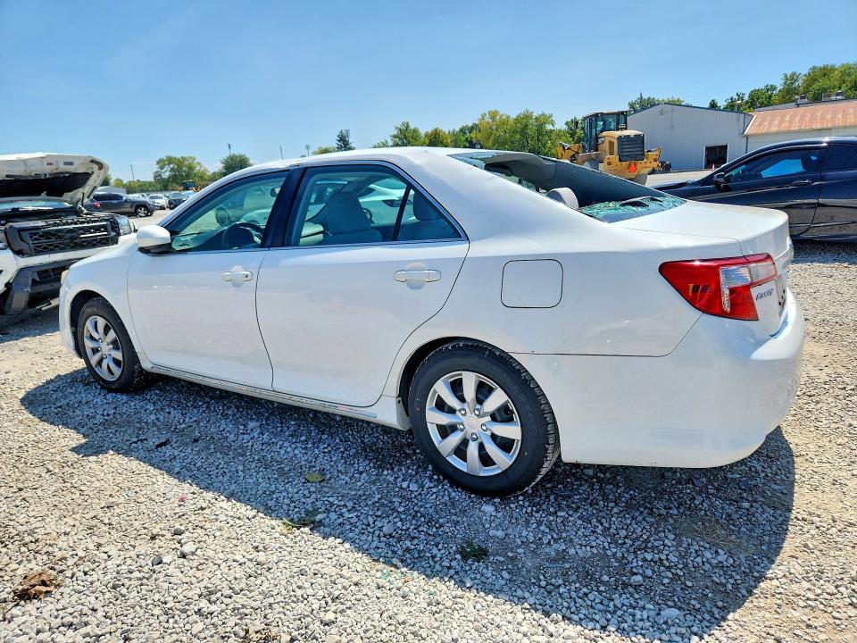 Фото 2 с аукциона – 2012 TOYOTA CAMRY с VIN 4T1BF1FK6CU189042