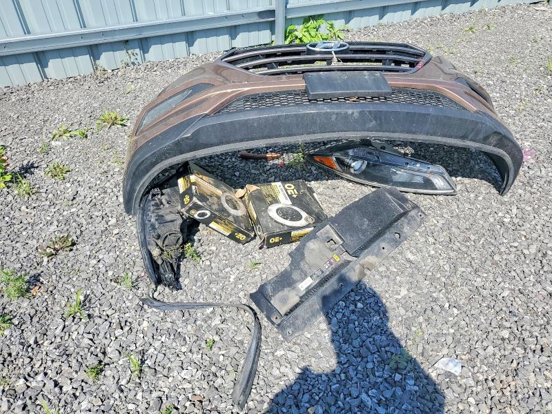 Photo 13 from auction – 2016 HYUNDAI TUCSON with VIN KM8J3CA47GU167100