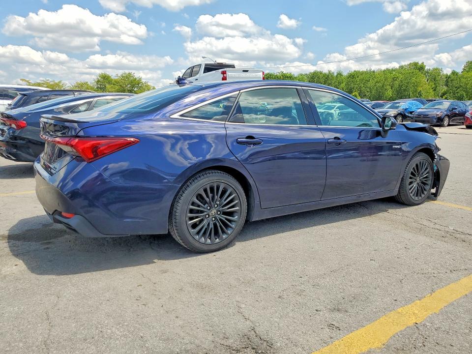 Photo 3 from auction – 2021 TOYOTA AVALON with VIN 4T1EA1AB5MU007125