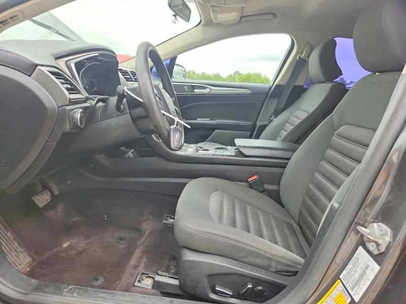 Photo 7 from auction – 2017 FORD FUSION with VIN 3FA6P0LU0HR113999
