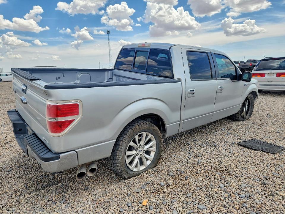 Photo 3 from auction – 2011 FORD F150 with VIN 1FTFW1EF0BKE10526