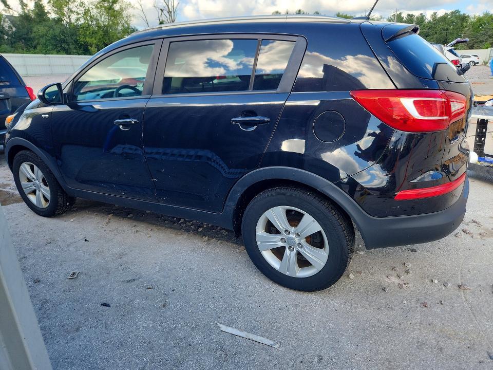 Zdjęcie 2 z aukcji – 2011 KIA SPORTAGE z VIN KNDPBCA29B7061108