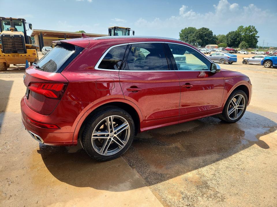 Photo 3 from auction – 2018 AUDI SQ5 with VIN WA1C4AFY9J2021501