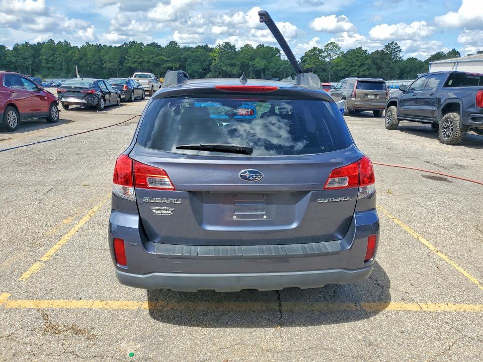 Photo 6 from auction – 2014 SUBARU OUTBACK with VIN 4S4BRCLC0E3249910