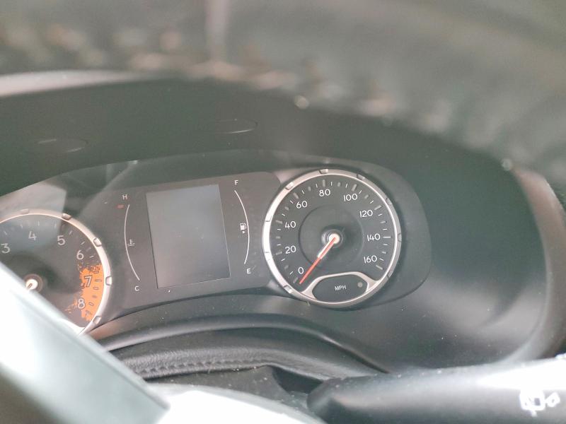 Photo 9 from auction – 2017 JEEP RENEGADE with VIN ZACCJBBB6HPG49022