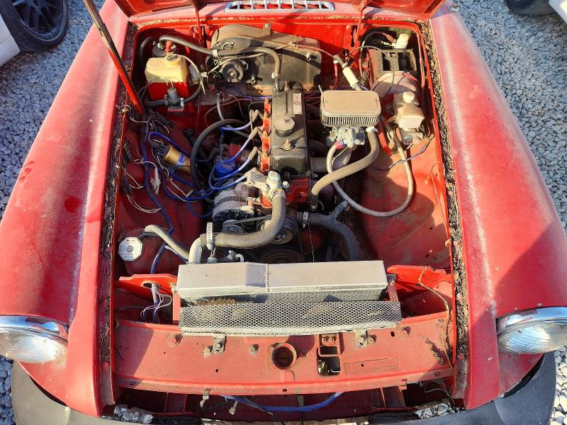 Photo 11 from auction – 1977 MG MGB with VIN GHN5UH426129G