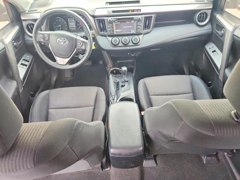 Photo 8 from auction – 2017 TOYOTA RAV4 with VIN JTMZFREV4HJ127399