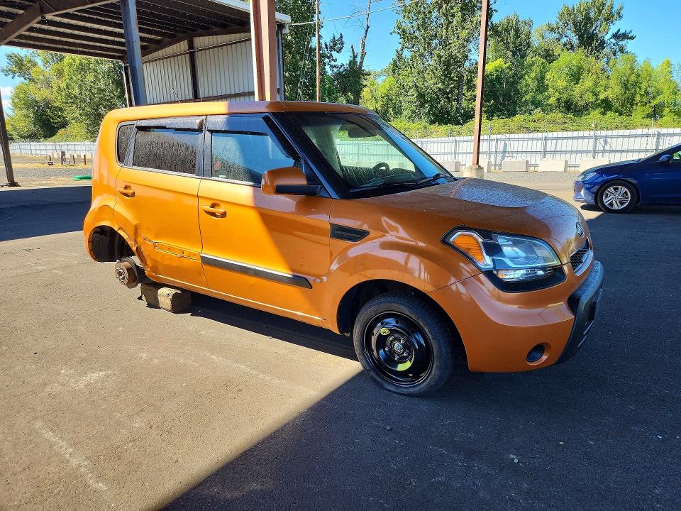 Photo 4 from auction – 2011 KIA SOUL with VIN KNDJT2A20B7207120