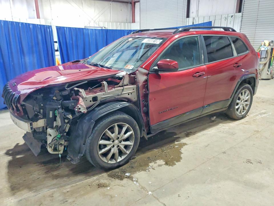 JEEP CHEROKEE 2018 with VIN 1C4PJLCB7JD612166 - Photo from auction