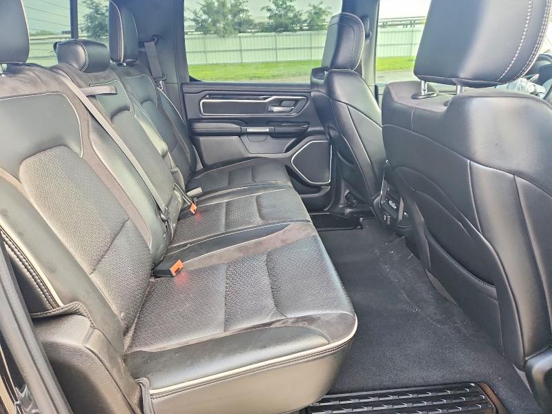 صورة رقم 10 من المزاد - 2019 RAM 1500 مع VIN 1C6SRFJT8KN586051