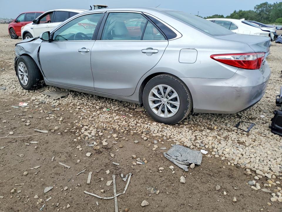 Photo 2 from auction – 2017 TOYOTA CAMRY with VIN 4T1BF1FK3HU699503