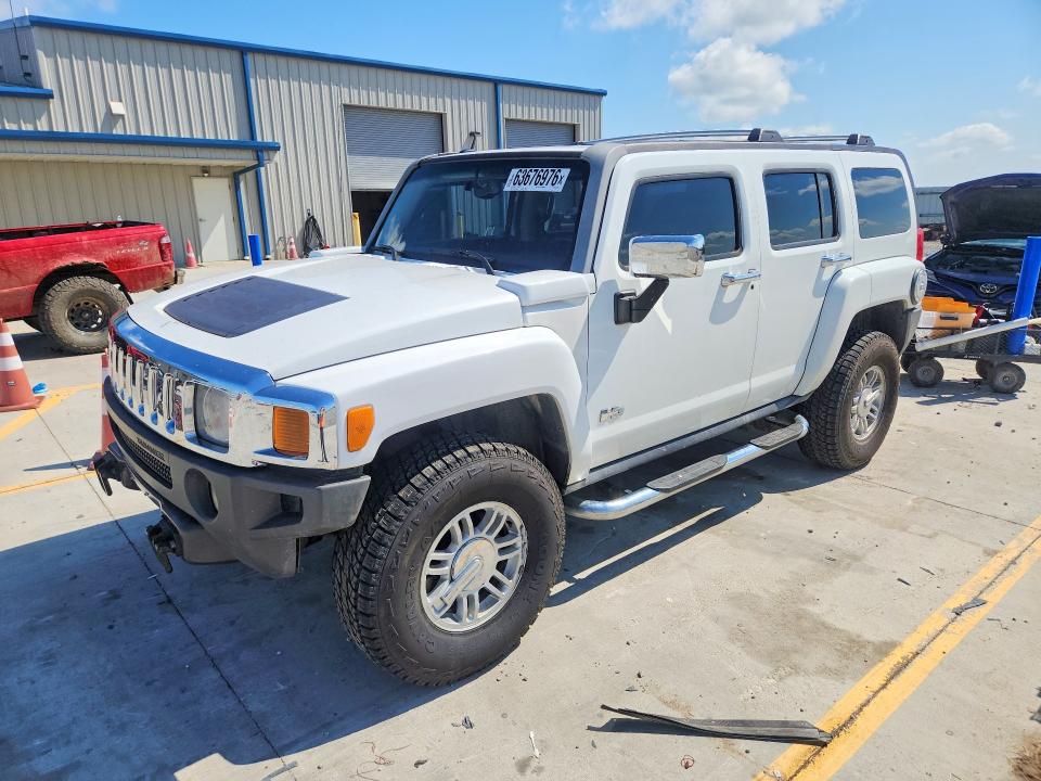 HUMMER H3 2007 with VIN 5GTDN13E378155792 - Photo from auction