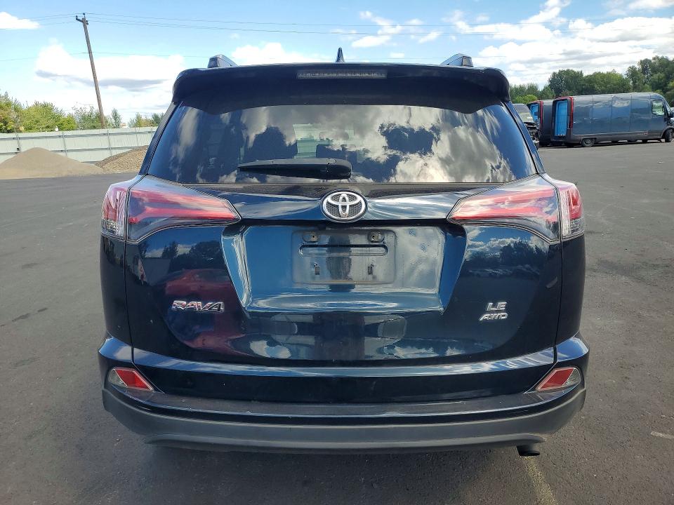 صورة رقم 6 من المزاد - 2018 TOYOTA RAV4 مع VIN JTMBFREV2JD251340