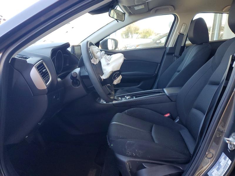 Photo 7 from auction – 2018 MAZDA 3 with VIN 3MZBN1U76JM189837