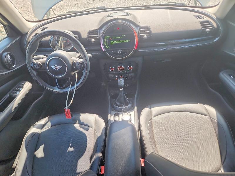 Photo 8 from auction – 2017 MINI COOPER with VIN WMWLN5C5XH2E32386