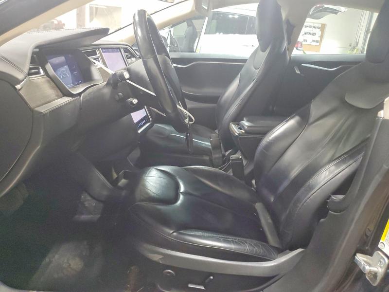 Снимка 7 от търг – 2015 TESLA MODEL S с VIN 5YJSA1H28FFP79031